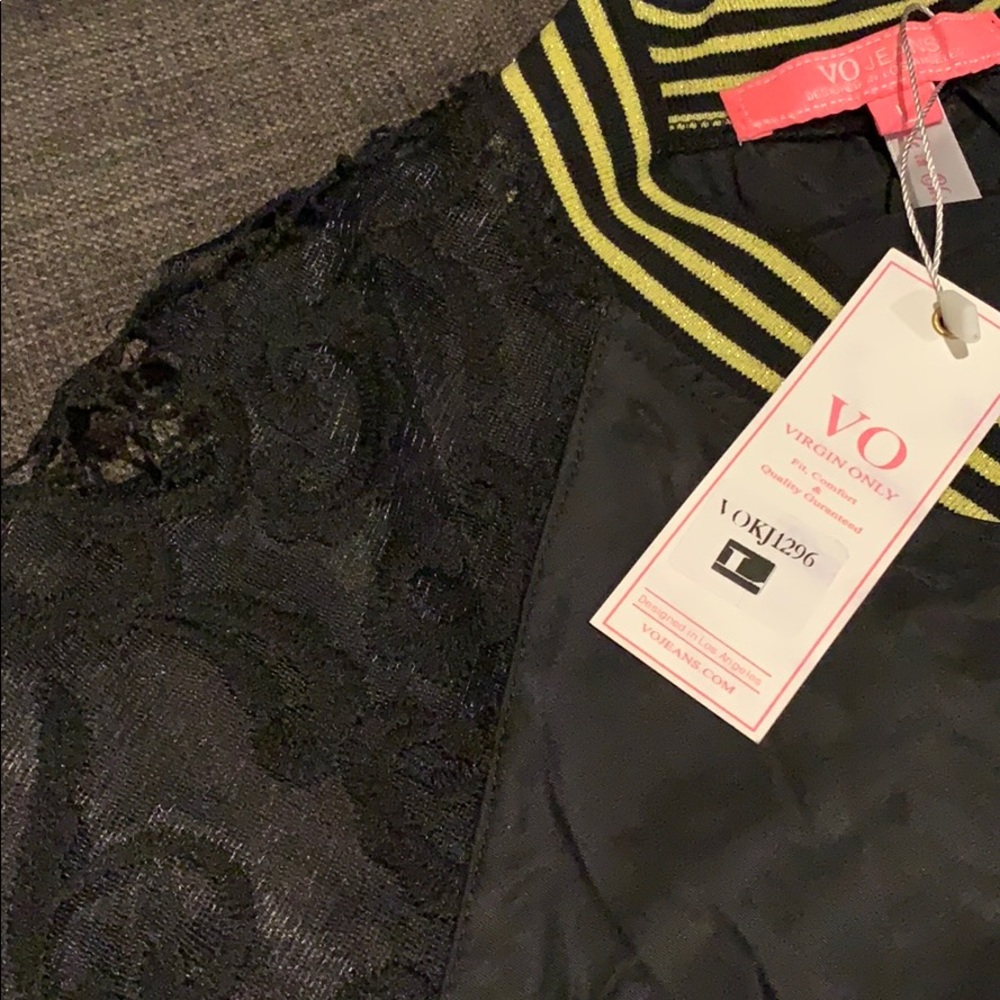 🎀Black lace jacket🎀 - Picture 7 of 8